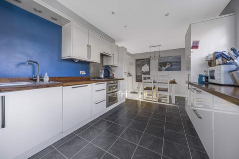 3 bedroom semi-detached house for sale - Church Road, Swanmore, Southampton, Hampshire, SO32