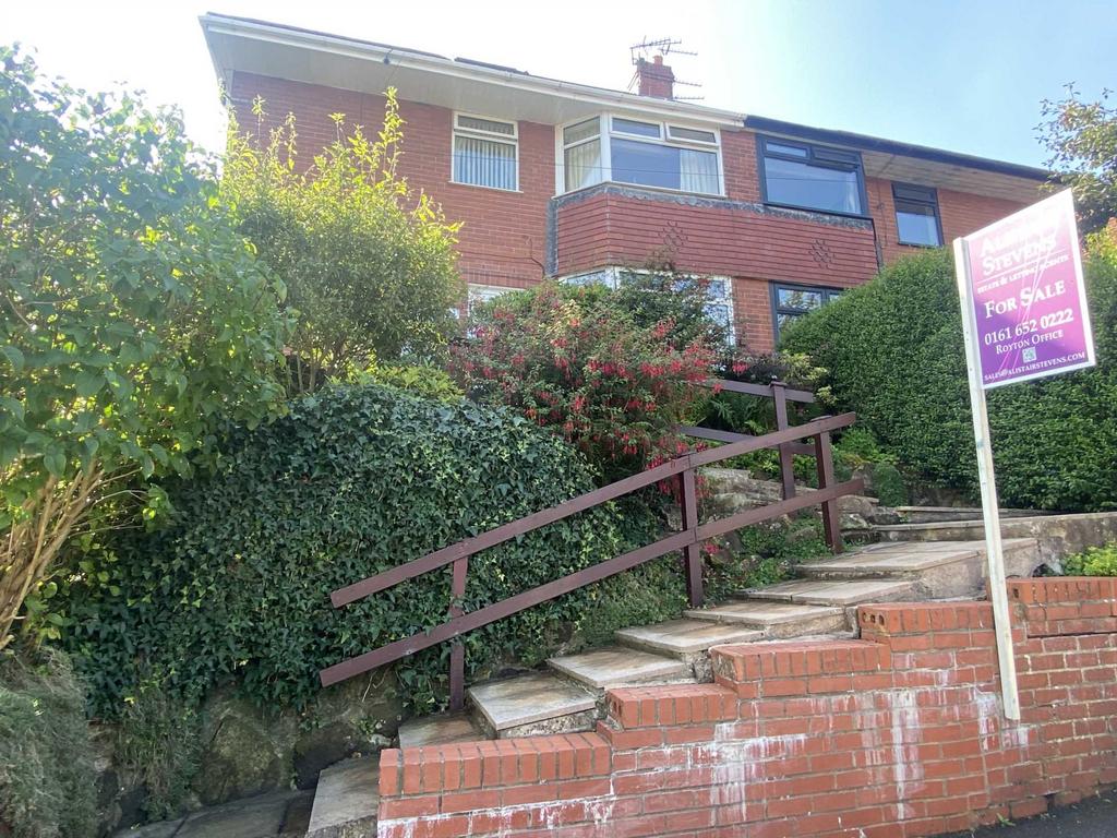 Edgehill Road, Royton 3 bed semidetached house for sale £249,950