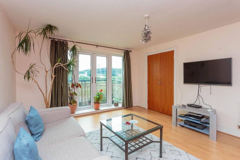 5/15 Appin Street, Slateford... 2 bed flat £270,000
