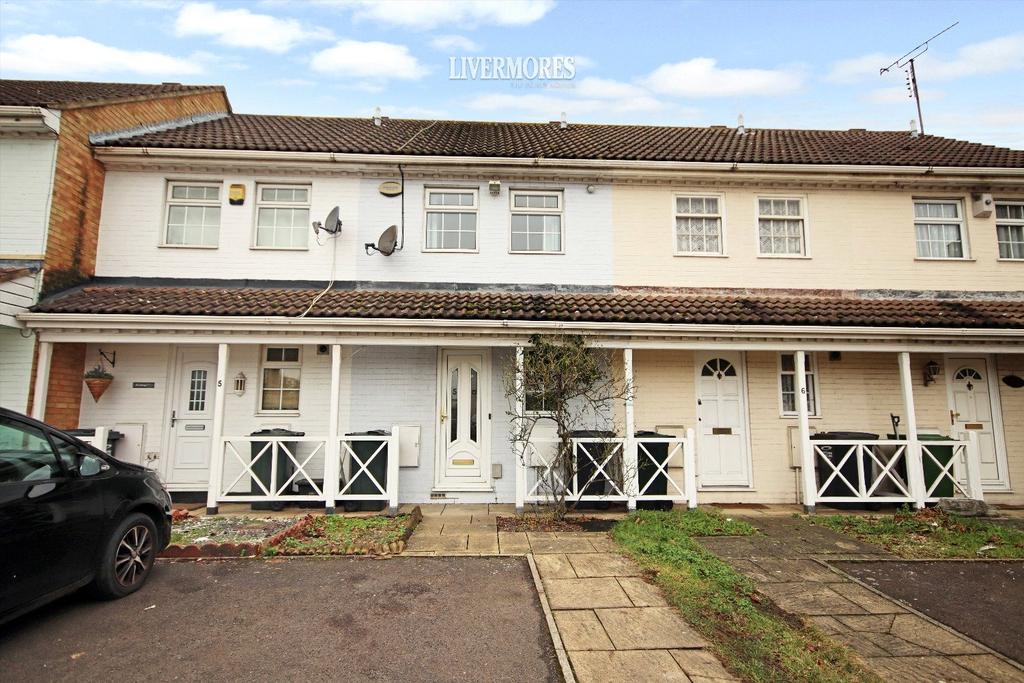 Kingsfield Terrace, Dartford, Kent, DA1 2 bed terraced house £1,250
