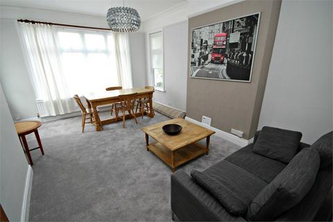 2 bedroom flat to rent, Thorverton Road, Cricklewood