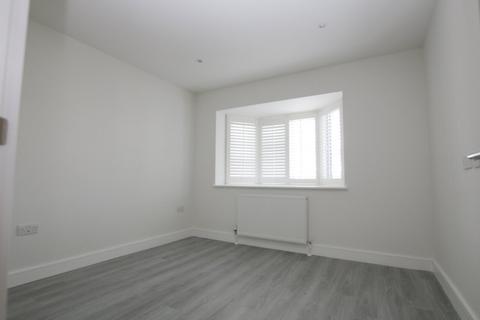 1 bedroom flat to rent, Park Avenue North, Willesden Green