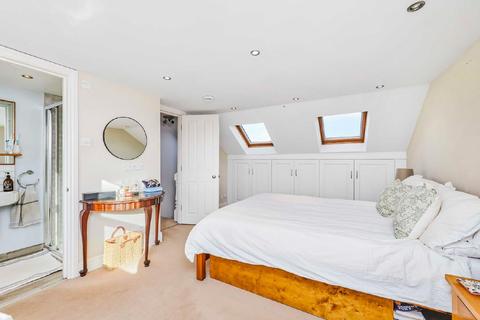 23 Bronson Road, London, SW20 8DZ