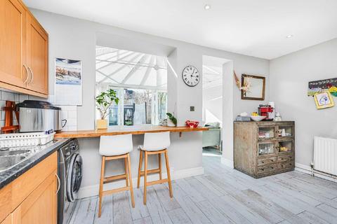 23 Bronson Road, London, SW20 8DZ