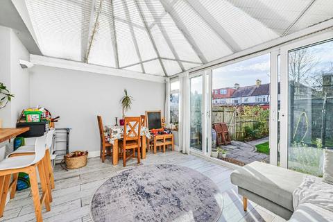 23 Bronson Road, London, SW20 8DZ