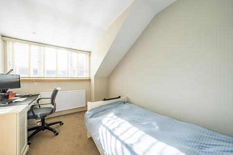 3 bedroom maisonette for sale, High Wycombe,  Buckinghamshire,  HP11