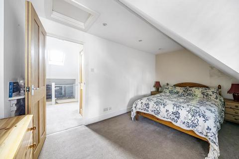 3 bedroom maisonette for sale, High Wycombe,  Buckinghamshire,  HP11