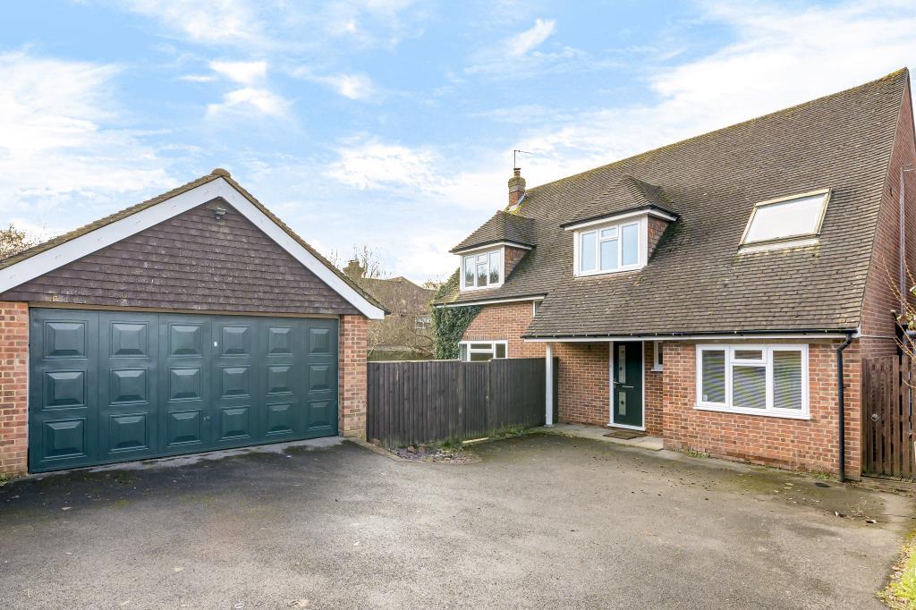 Hughenden Valley, Buckinghamshire, HP14 4 bed detached house for sale £735,000