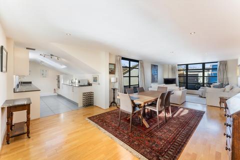 3 bedroom flat to rent - Aberdeen Wharf, Wapping High Street, London, E1W