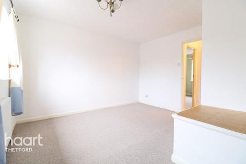 41 Juniper Close, Thetford, IP24 2YG