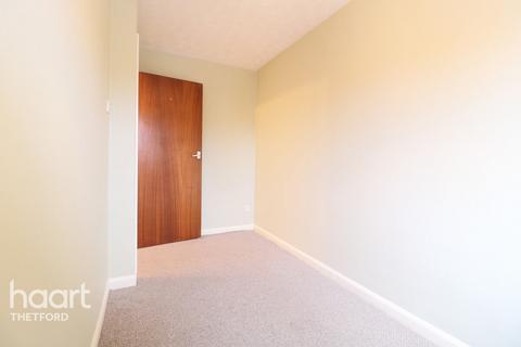 41 Juniper Close, Thetford, IP24 2YG