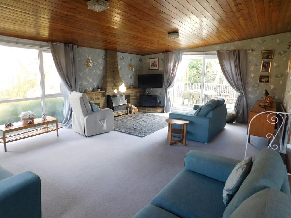 Brook Street, Hartshorne, DE11 3 bed bungalow £449,000