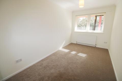 2 bedroom ground floor flat to rent, Clarendon Road, Bournemouth BH4