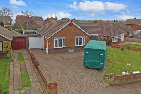12 Cliffsend Road, Cliffsend, Ramsgate, CT12 5JD