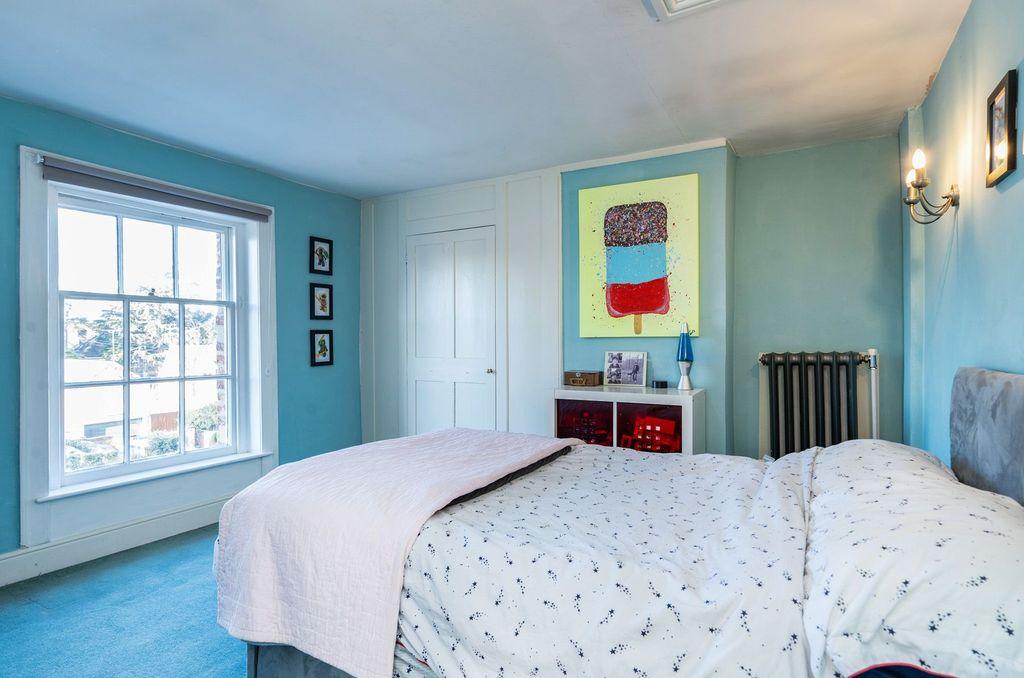 Bedroom 4 (Double)