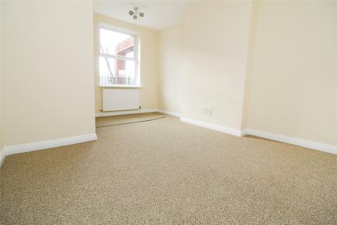 1 bedroom apartment to rent - South Street, Romford, Essex, RM1