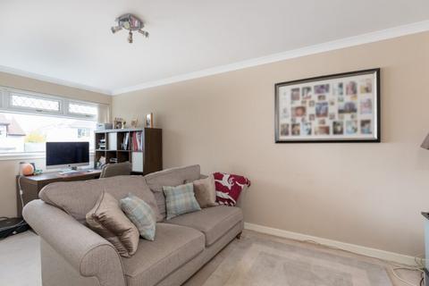 10 Castleton Crescent, Newton Mearns, Glasgow, G77 5JX