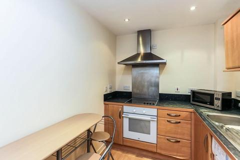 2 bedroom flat to rent - Reardon House, Reardon Street, London, E1W