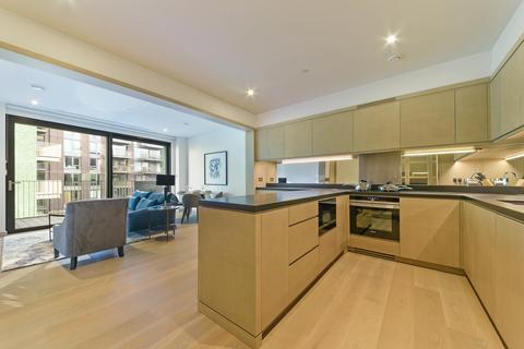 1 bedroom flat to rent, Legacy Building, Embassy Gardens, London, SW11