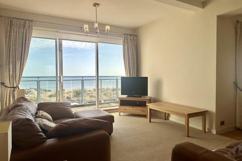 3 bedroom apartment to rent, Banks Road, Sandbanks