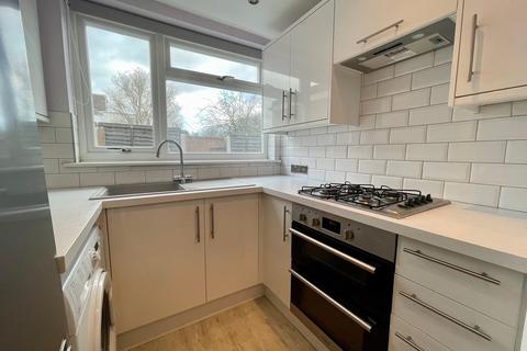 44 Wrythe Lane, Carshalton, SM5 2RN