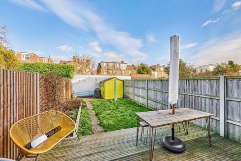 20 Edna Road, Raynes Park, London, SW20 8BT