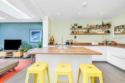 20 Edna Road, Raynes Park, London, SW20 8BT