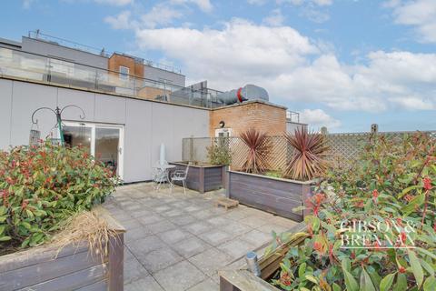 671 Cherrydown East, Basildon, SS16 5GS