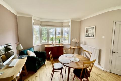 3 bedroom detached house for sale, High Road, Weston