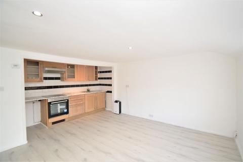 2 bedroom maisonette to rent, Brookhill Road, London