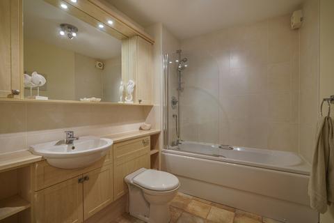 47 Bothwell Road, Aberdeen, AB24 5DD