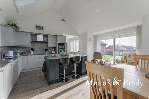 Springfield Bridge Road, Guist, Dereham, NR20 5NU