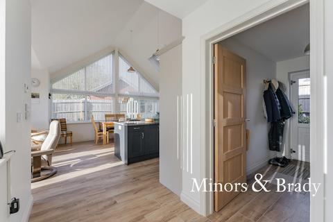 Springfield Bridge Road, Guist, Dereham, NR20 5NU