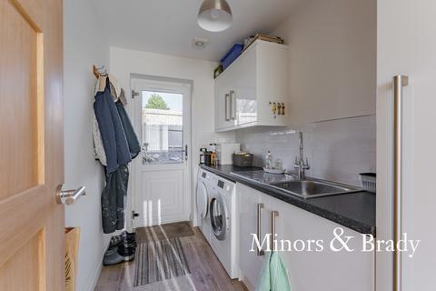 Springfield Bridge Road, Guist, Dereham, NR20 5NU