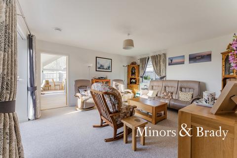 Springfield Bridge Road, Guist, Dereham, NR20 5NU