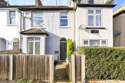 15b Washington Road, Worcester Park, KT4 8JG