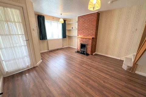 2 bedroom semi-detached house to rent, Woodside Lane, North Finchley