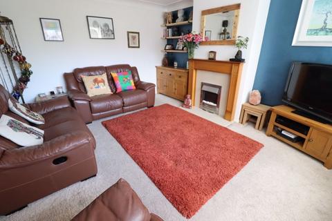 6 Capenhurst Lane, Whitby, Ellesmere Port, CH65 7AH