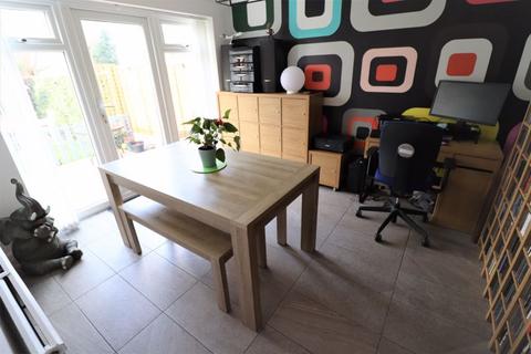 6 Capenhurst Lane, Whitby, Ellesmere Port, CH65 7AH