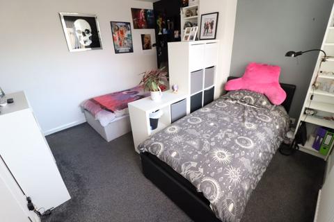 6 Capenhurst Lane, Whitby, Ellesmere Port, CH65 7AH