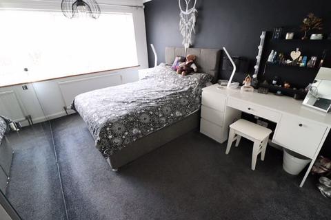6 Capenhurst Lane, Whitby, Ellesmere Port, CH65 7AH