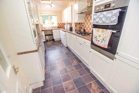 7 Franklyn Drive, Exeter, EX2 9HR