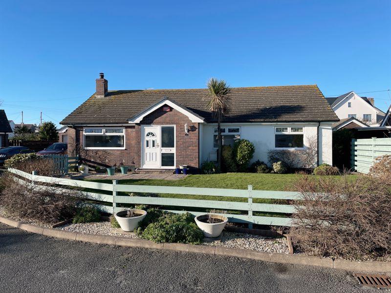 Rhosneigr, Isle of Anglesey 3 bed detached house for sale £520,000