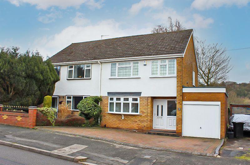 Longfellow Road, THE STRAITS, DY3 3EF 3 bed semidetached house for