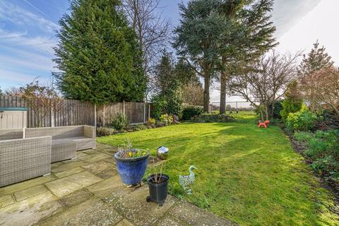 87 The Highway, Orpington, BR6 9DQ