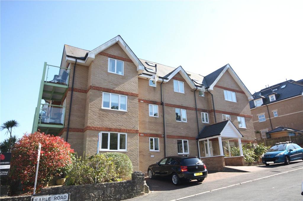 Earle Road, Bournemouth, BH4 2 bed apartment for sale £295,000
