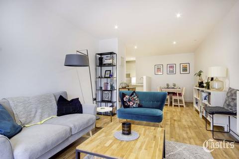 2 bedroom apartment for sale - Lily Way, Palmers Green, N13