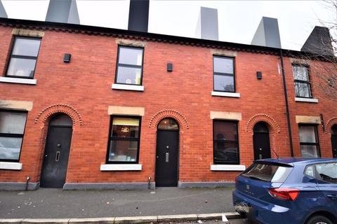 2 bedroom terraced house to rent - Ash Street, Salford