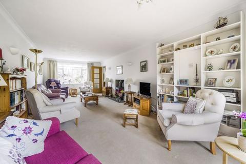 3 bedroom detached house for sale - Sycamore Close, Long Crendon