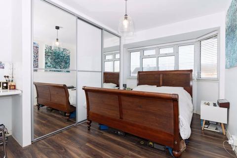 71 The Strand, Goring By Sea, Worthing, BN12 6DL
